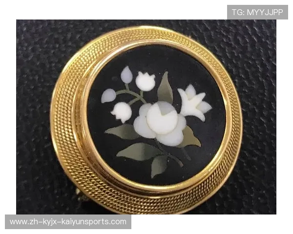 意甲足球俱乐部专属胸针设计与纪念价值